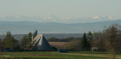 Kaplica - widok na Tatry
